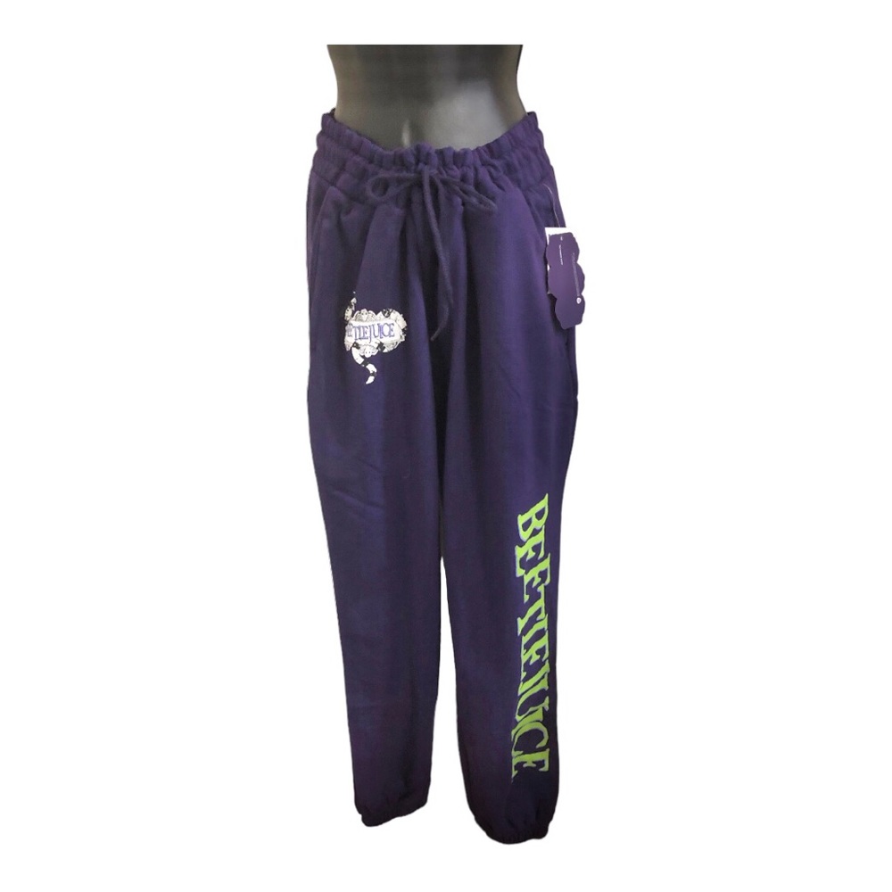 🖤🤍💚NWT Beetlejuice sweatpants